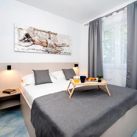 F&R Apartments II Rovinj Ngoại thất bức ảnh