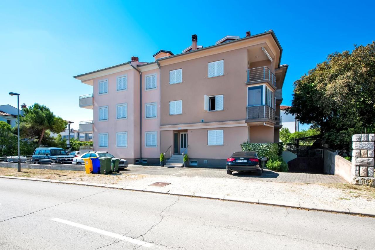 F&R Apartments II Rovinj Ngoại thất bức ảnh