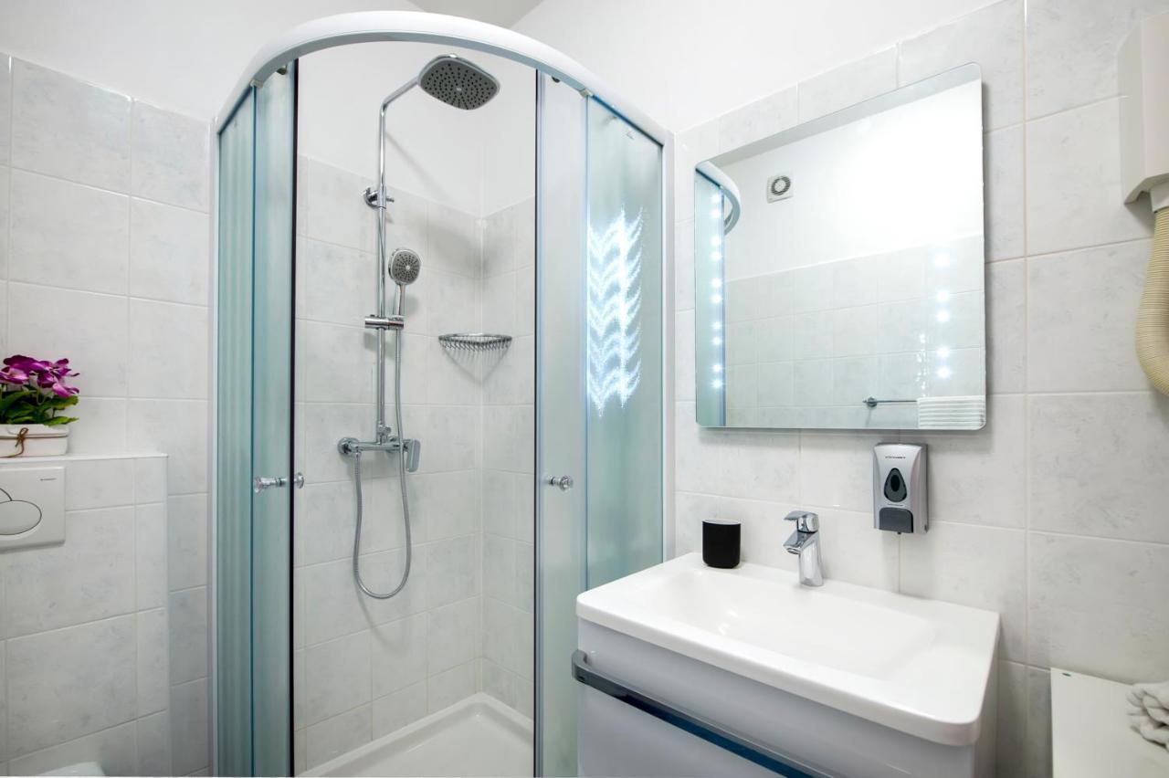 F&R Apartments II Rovinj Ngoại thất bức ảnh